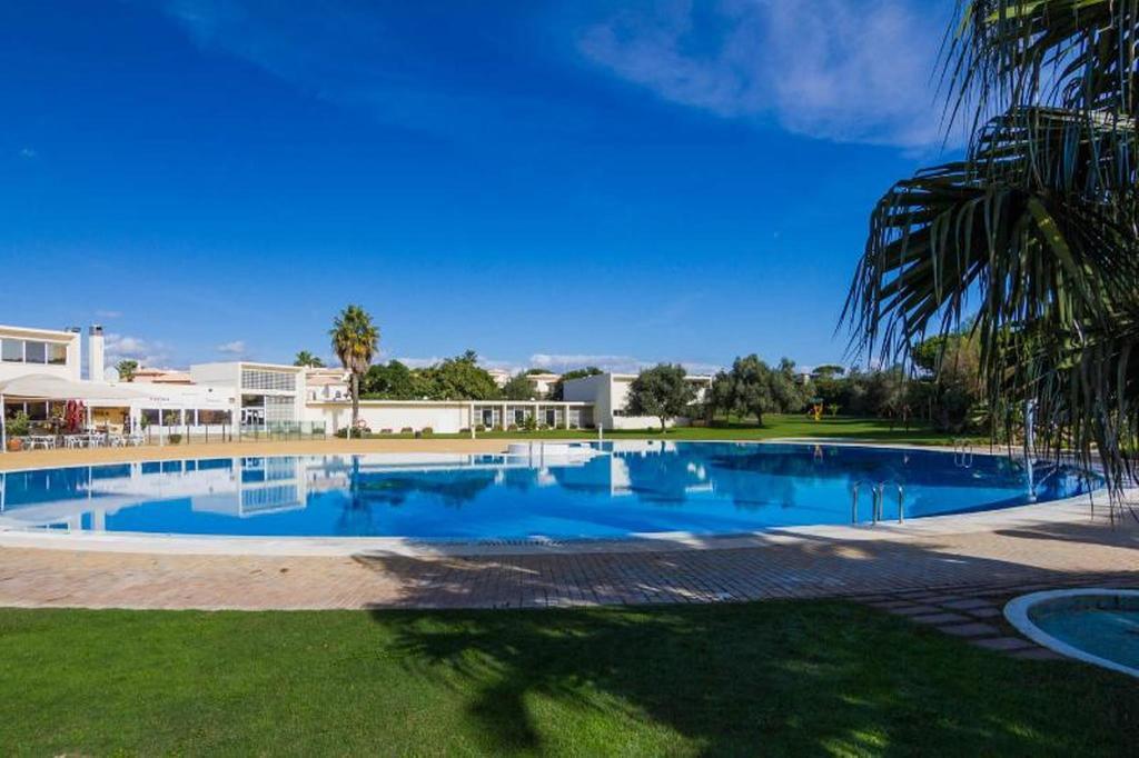 Sunny Apartment Al-Sakia, Quarteira, Vilamoura Εξωτερικό φωτογραφία