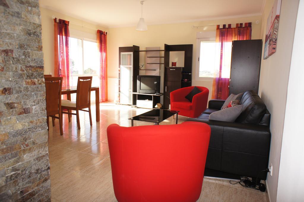 Sunny Apartment Al-Sakia, Quarteira, Vilamoura Εξωτερικό φωτογραφία